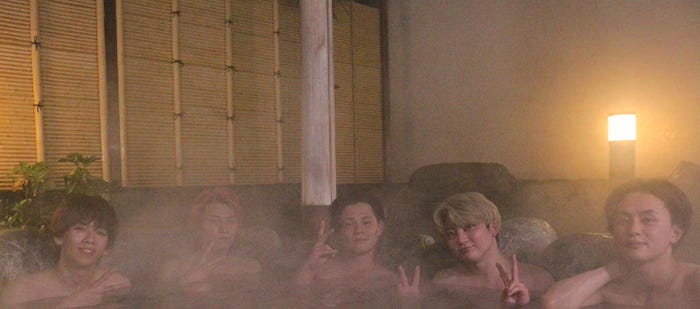 超特急(左から:リョウガ、タカシ、カイ、ユーキ、タクヤ)(C)フジテレビ