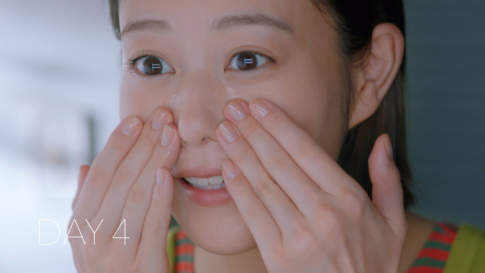 高畑充希／新CM「すっぴん変わるクレンジング篇」より（提供写真）