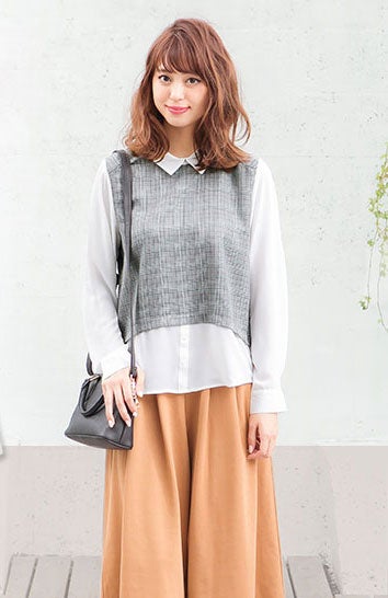 フェイクレイヤードトップス「神戸レタス」2380円（税込）／画像提供：神戸レタス