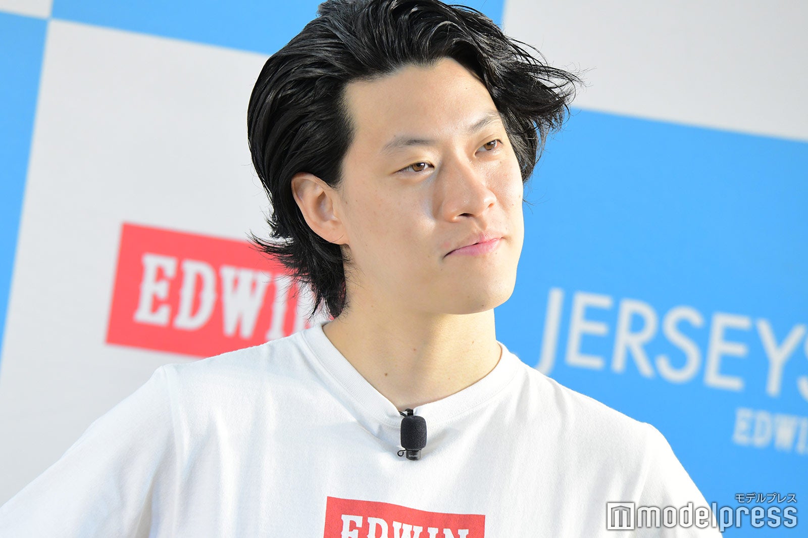 粗品（C）モデルプレス