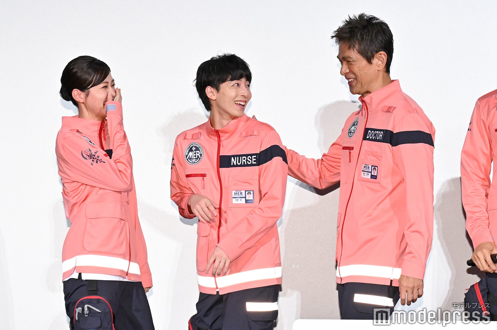 生見愛瑠、高杉真宙、江口洋介（C）モデルプレス