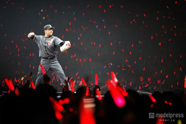 田中将大投手がももクリで投球／photo by HAJIME KAMIIISAKA+Z