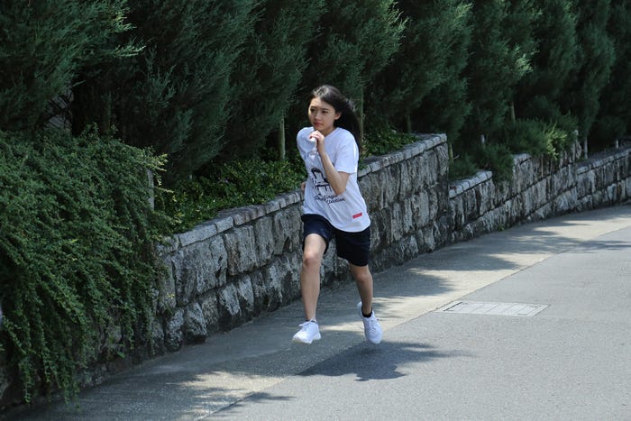 木崎ゆりあ(C)テレビ朝日