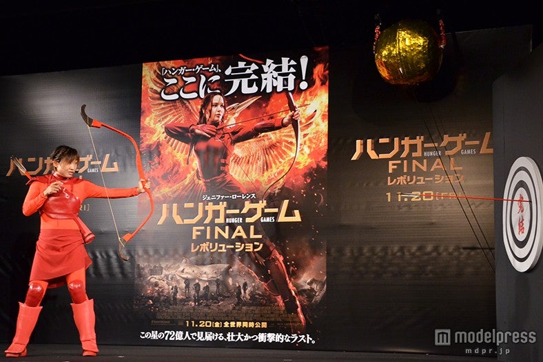 見事一発で的を射抜く