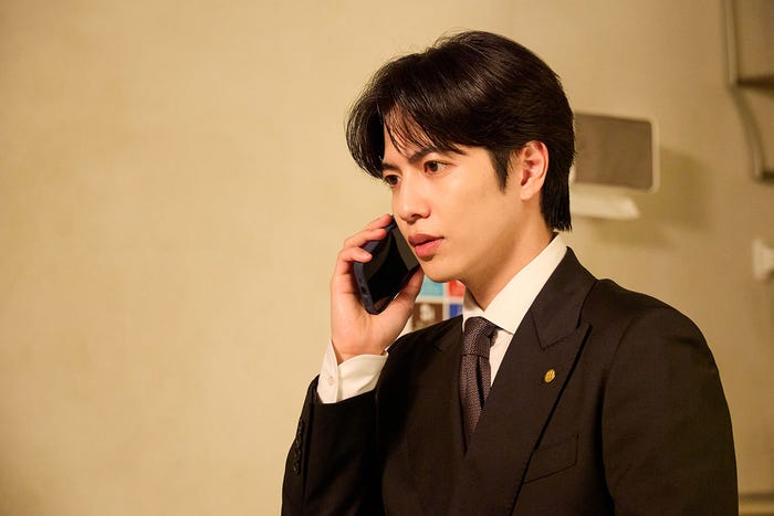 志尊淳「10回切って倒れない木はない」第8話(C)日本テレビ