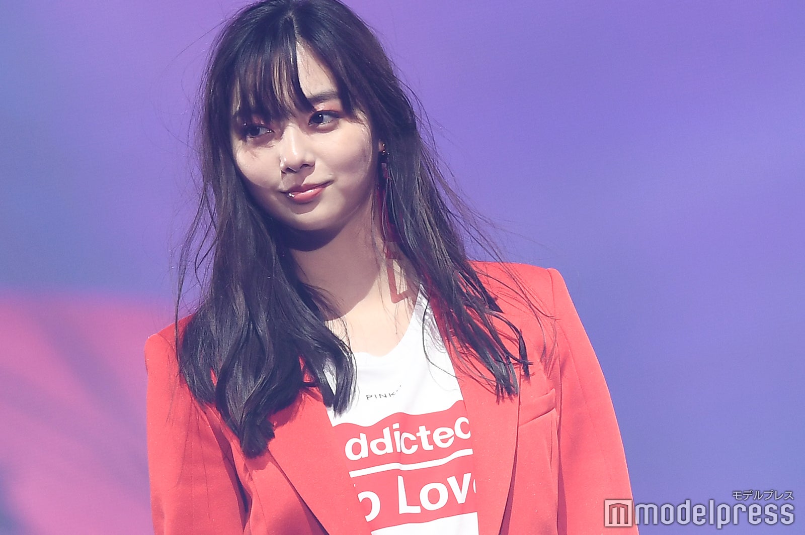 新川優愛、トップバッターで神コレ開幕＜神コレ2019S／S＞