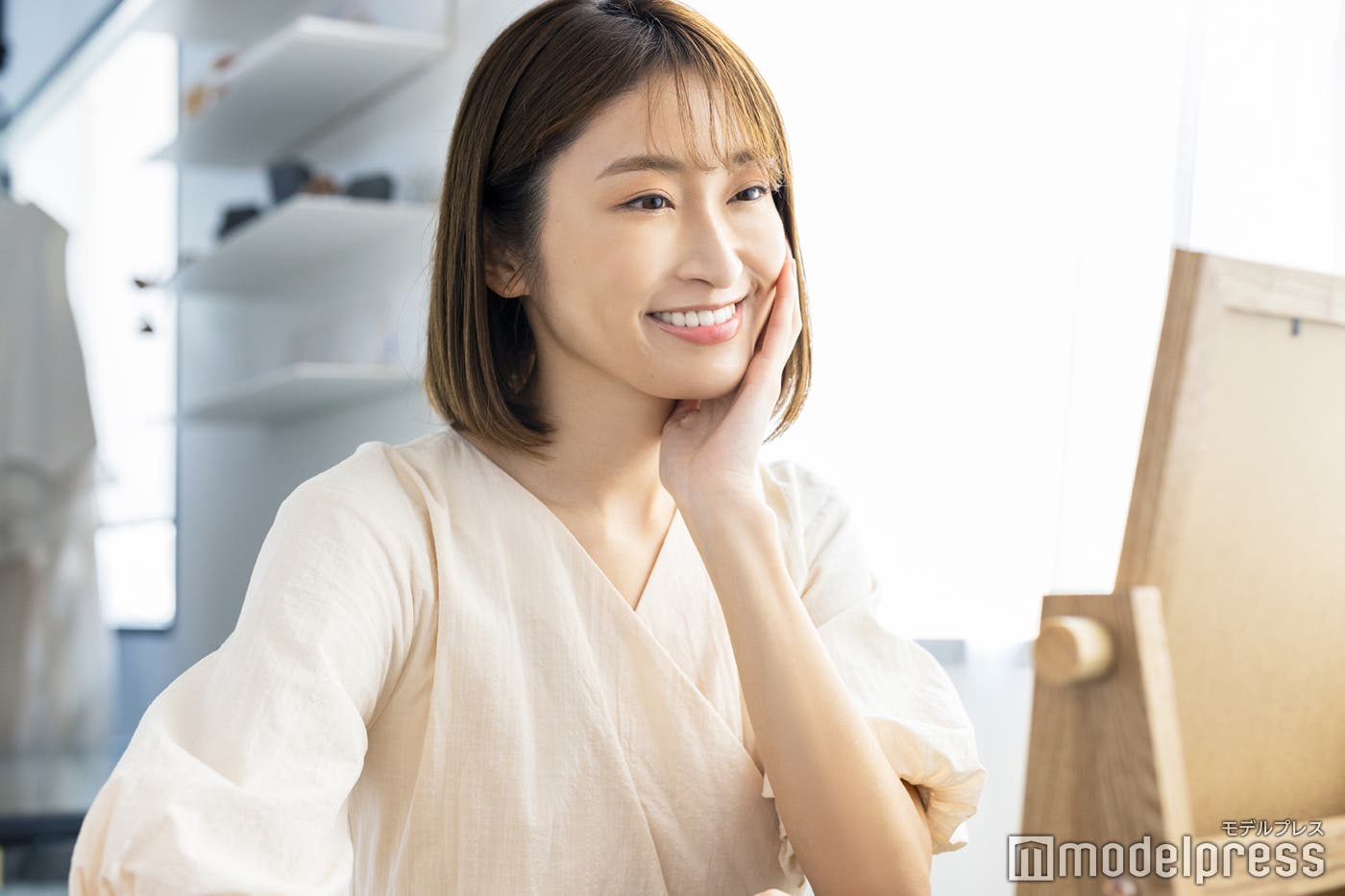 (C)モデルプレス