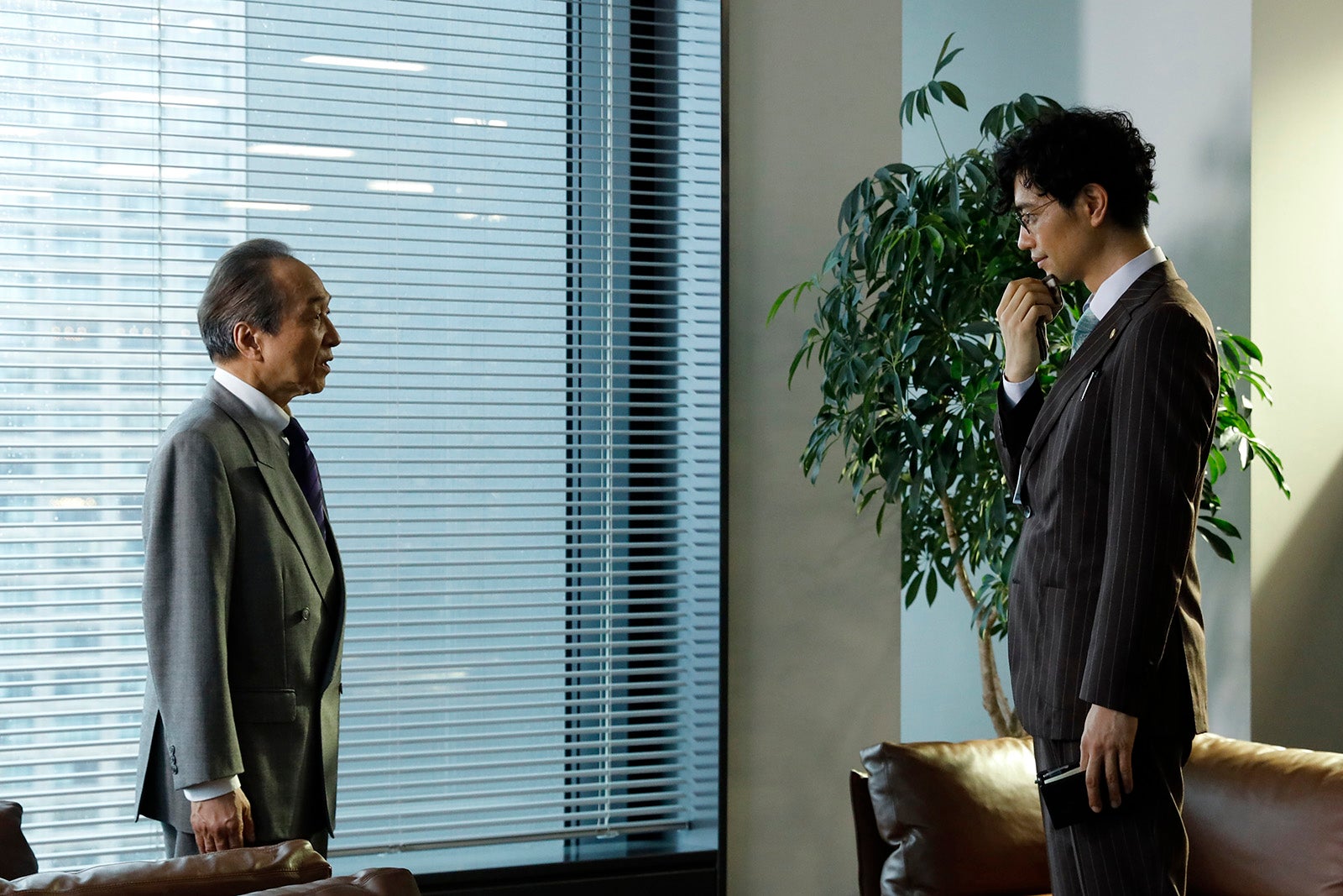 小日向文世、斎藤工「Believe ―君にかける橋―」第5話（C）テレビ朝日