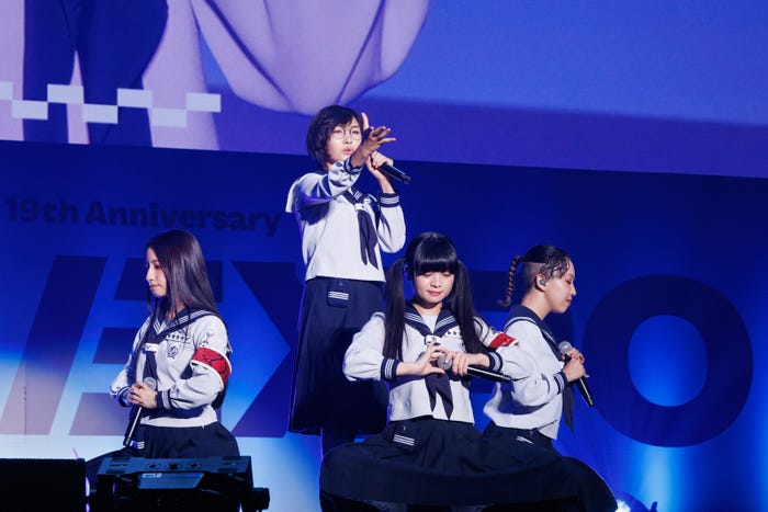 新しい学校のリーダーズ(C)ヨシモリユウナ、樋口隆宏、石井亜希、岩本弘基