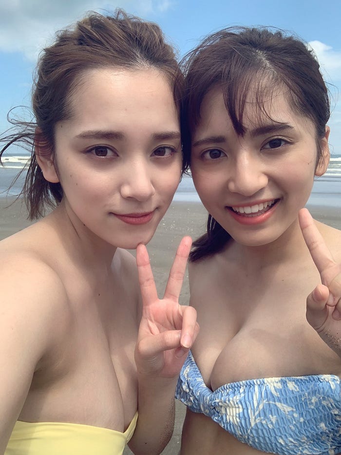 都丸紗也華、都丸亜華梨/オフショット(提供写真)