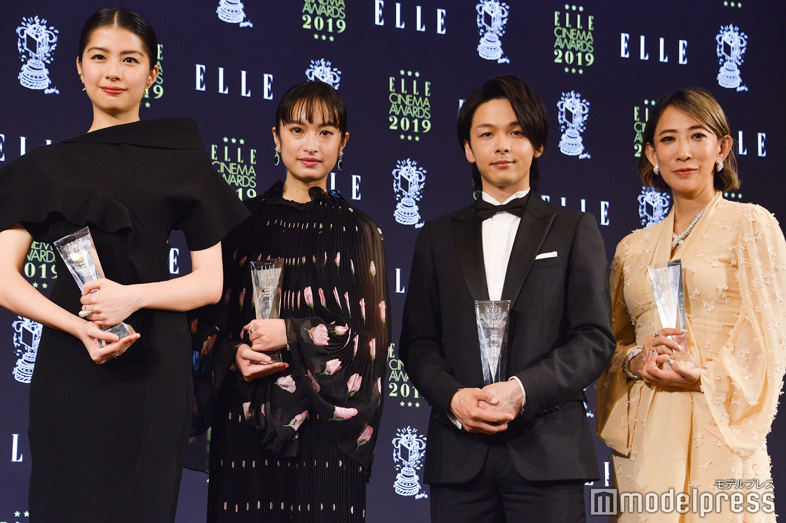 佐久間由衣、門脇麦、中村倫也、蜷川実花（C）モデルプレス