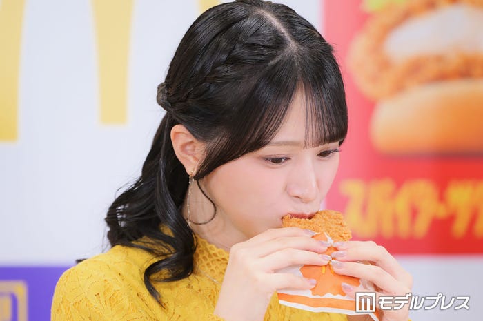 佐々木舞香(C)モデルプレス