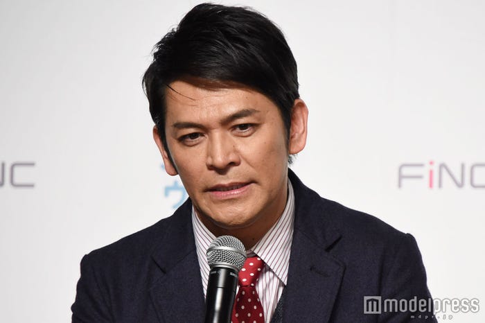 岡田圭右(C)モデルプレス