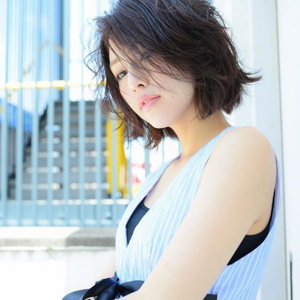 ワンレンボブの簡単ヘアアレンジ15選 いつもと違う雰囲気を楽しもう モデルプレス ワンレンボブの簡単ヘアアレンジ15選 いつもと違う雰囲気を楽しもう モデルプレス