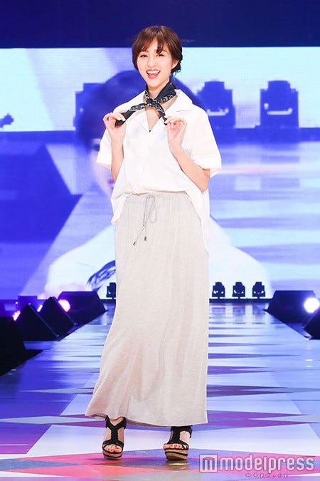 堀田茜