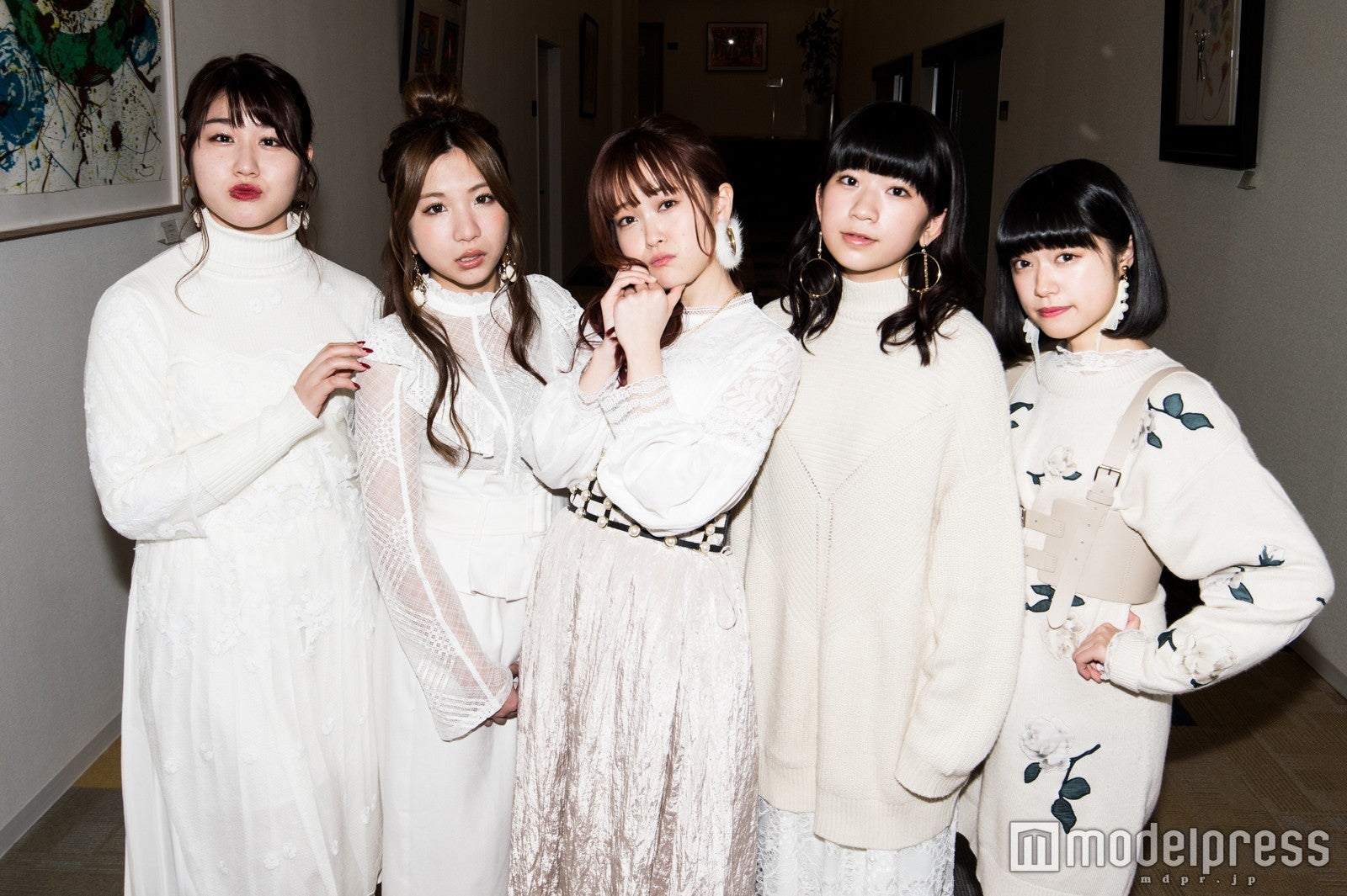Little Glee Monster（左から）かれん、MAYU、芹奈、manaka、アサヒ