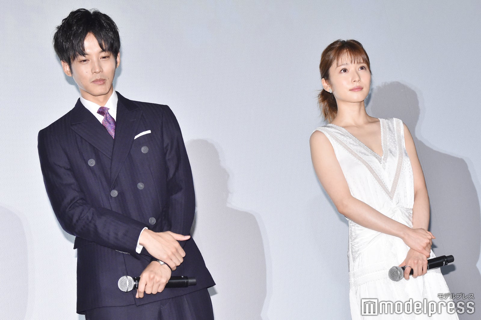 松坂桃李、松岡茉優（C）モデルプレス