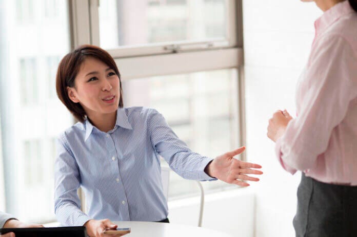 老け見えの原因「おばさん語」の事例9つ