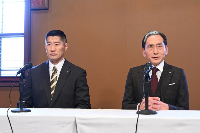 平山祐介、矢島健一「花咲舞が黙ってない」第9話より(C)日本テレビ