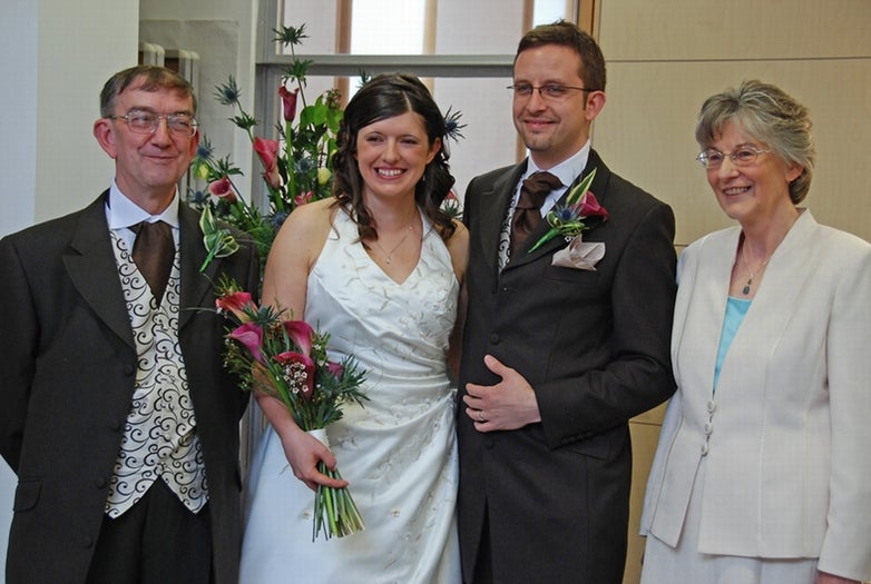 恋人の両親に気に入られる8の方法とは？