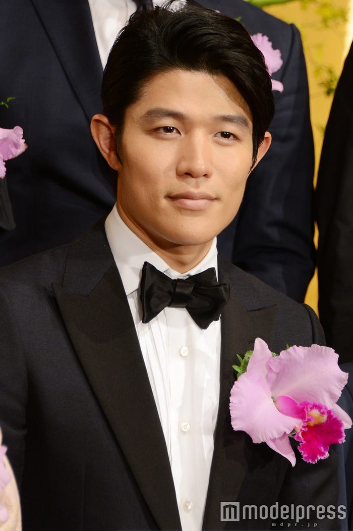 鈴木亮平(C)モデルプレス