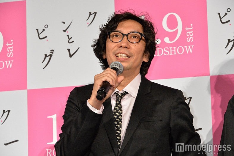 行定勲監督（C）2016「ピンクとグレー」製作委員会