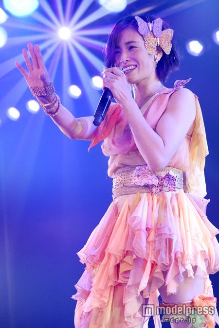 塚本まり子(C)AKS