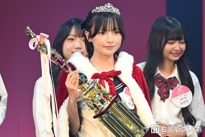 “日本一かわいい高校一年生”まことさん(C)モデルプレス