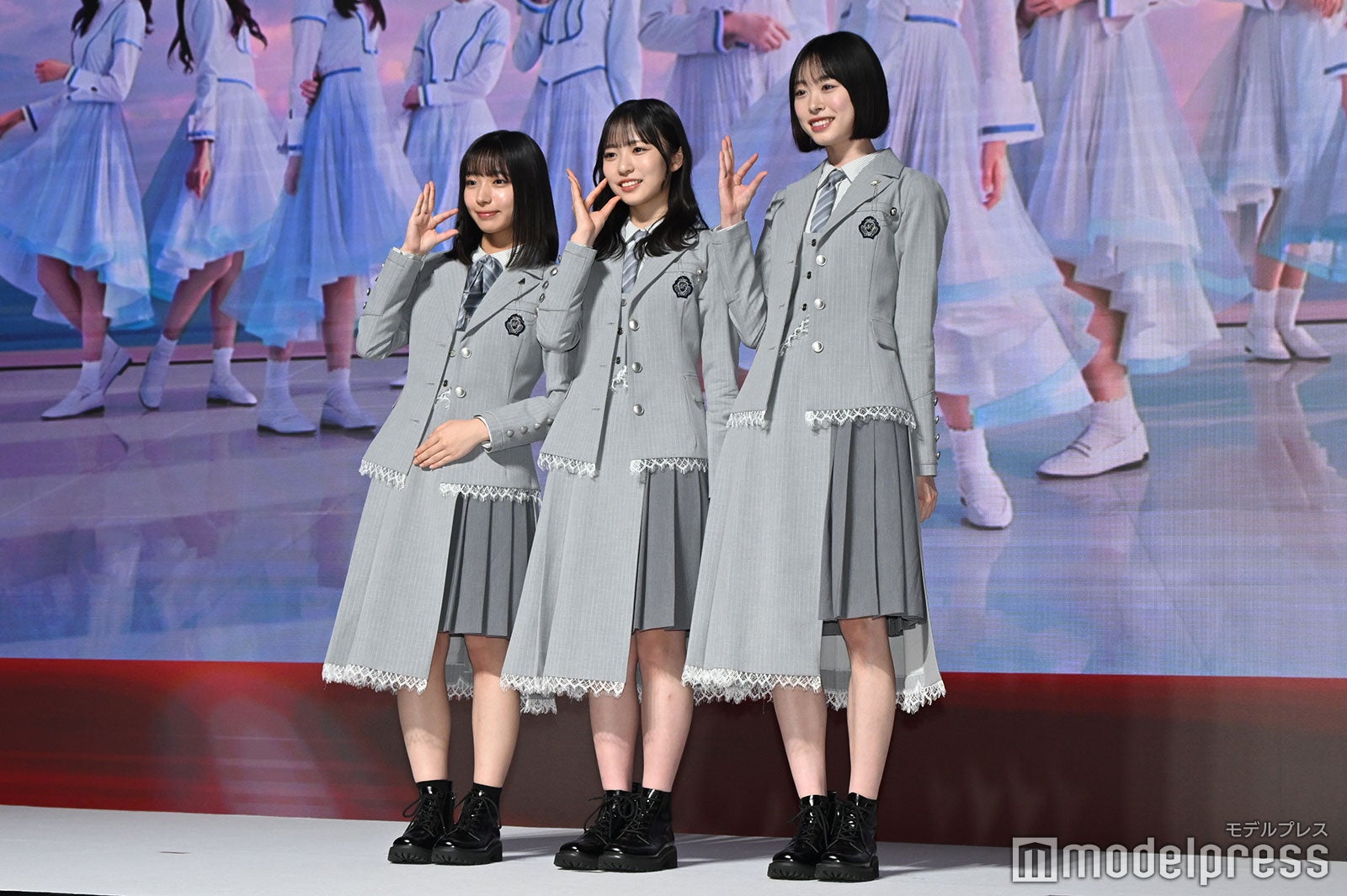 大野愛実、正源司陽子、高橋未来虹（C）モデルプレス