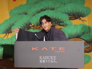 尾上右近 ボードを突き破り舞台に登場「びっくりさせてすいません」パリ・ガルニエでの歌舞伎に「憧れ」