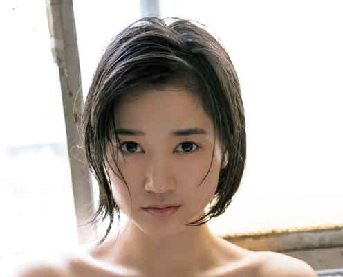 “巨乳すぎるレポーター”出口亜梨沙、豊満バストに釘付け!衝撃のグラマラスボディ大胆披露