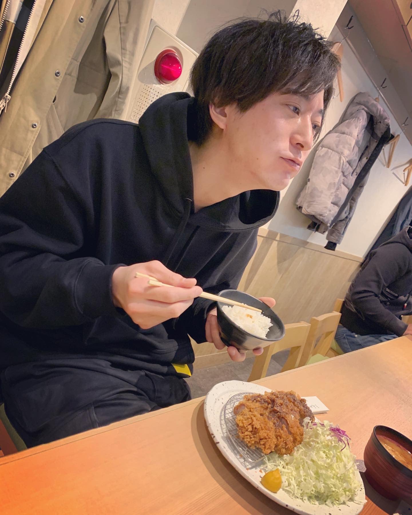 浅香航大　Twitter &Instagram より（提供写真）