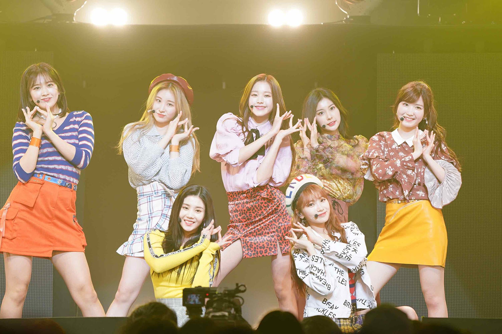 IZ*ONE（C）OFF THE RECORD