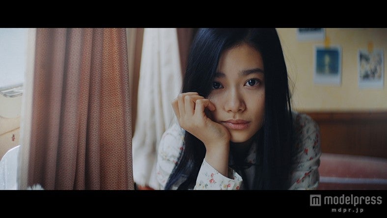 杉咲花／「miss you」MVより