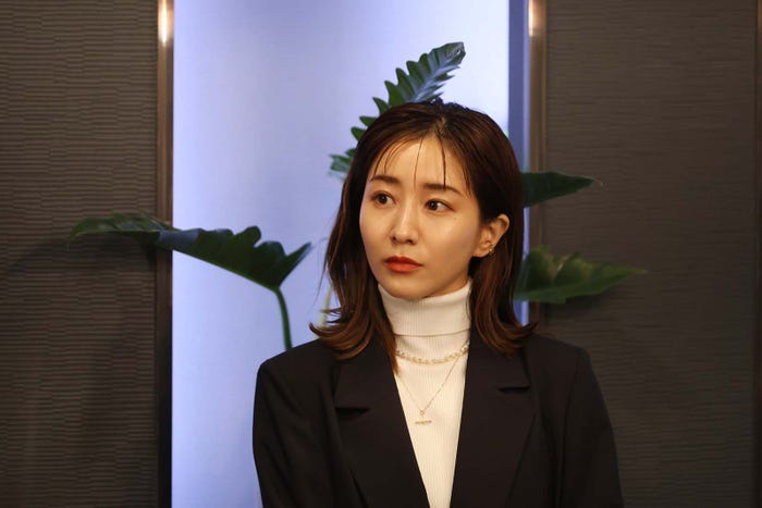 田中みな実「あなたがしてくれなくても」第1話より(C)フジテレビ