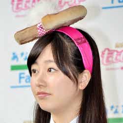 パンケーキのカチューシャで登場した佐々木彩夏