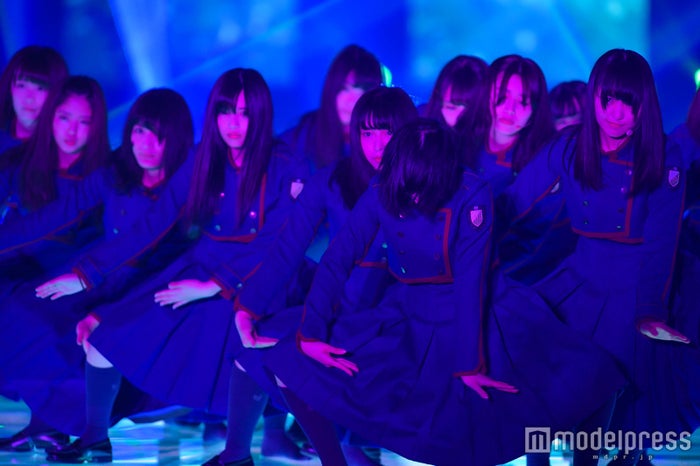 欅坂46長濱ねると渡邉理佐が 両想い になった 全員ポニーテール と 無音 にメッセージも ファン胸熱ポイント2つ モデルプレス