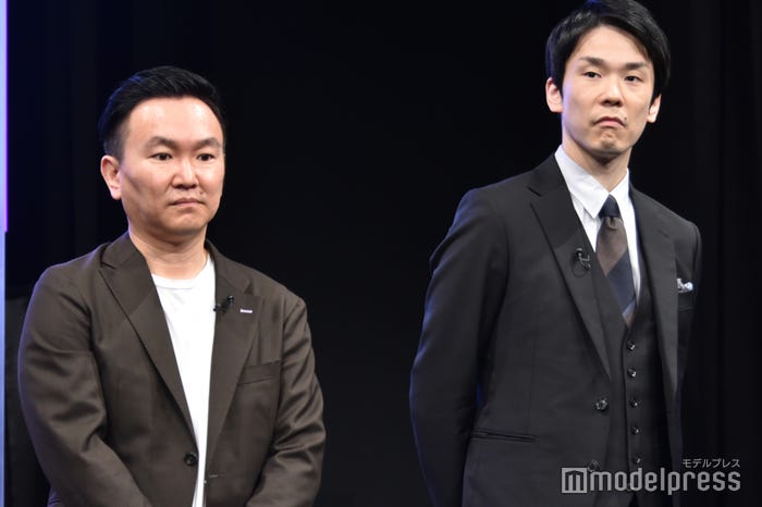 山内健司、濱家隆一(C)モデルプレス