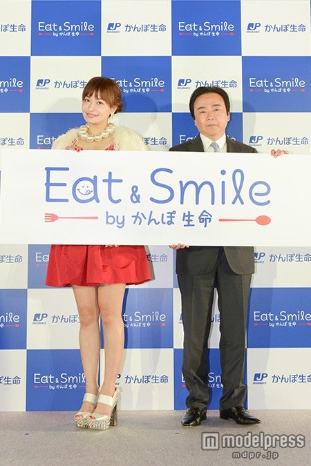 平子理沙（左）