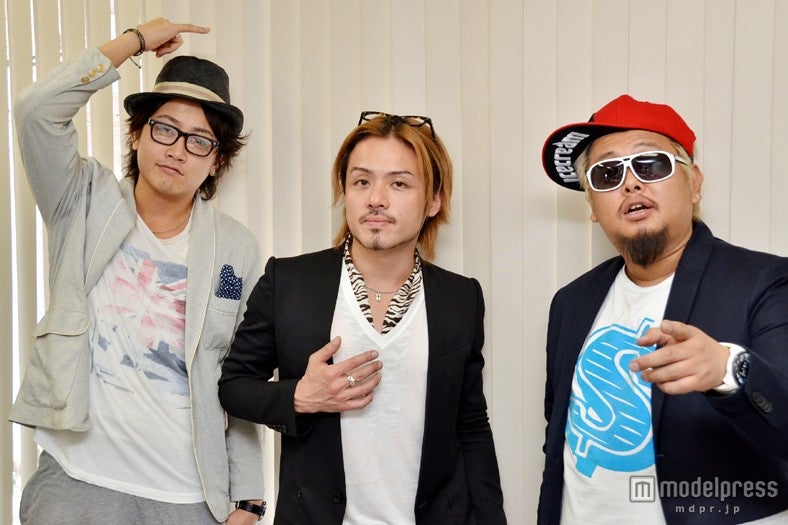 DJ GEORGIA（左）JUN（央）SHIN（右）