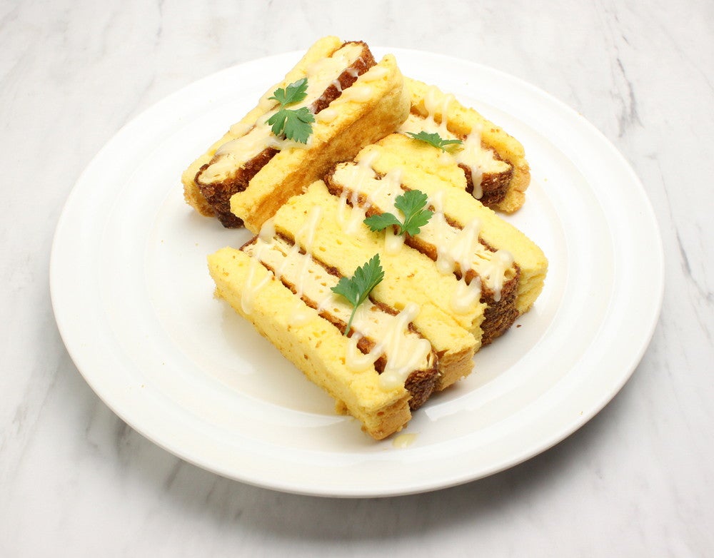 カステラスたまごカツサンド ¥780／画像提供：LIFEstyle