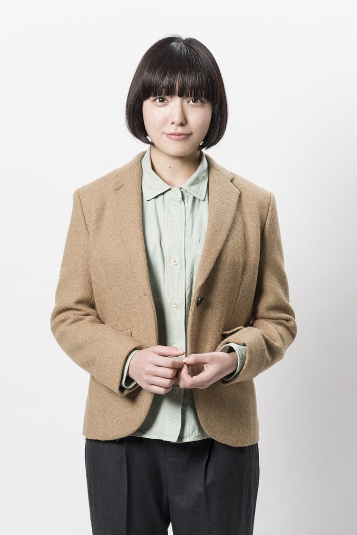 我妻三輪子(C)青野春秋・小学館/「100万円の女たち」製作委員会