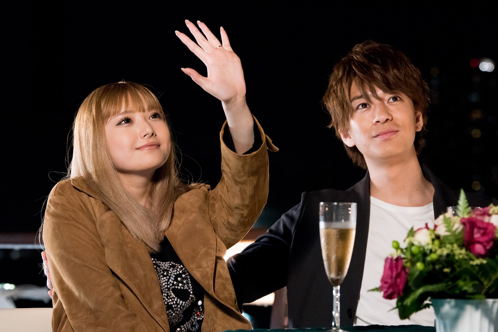 安斉かれん、三浦翔平「Ｍ　愛すべき人がいて」第6話より（C）テレビ朝日／AbemaTV,Inc