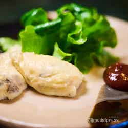 カリス(C)モデルプレス