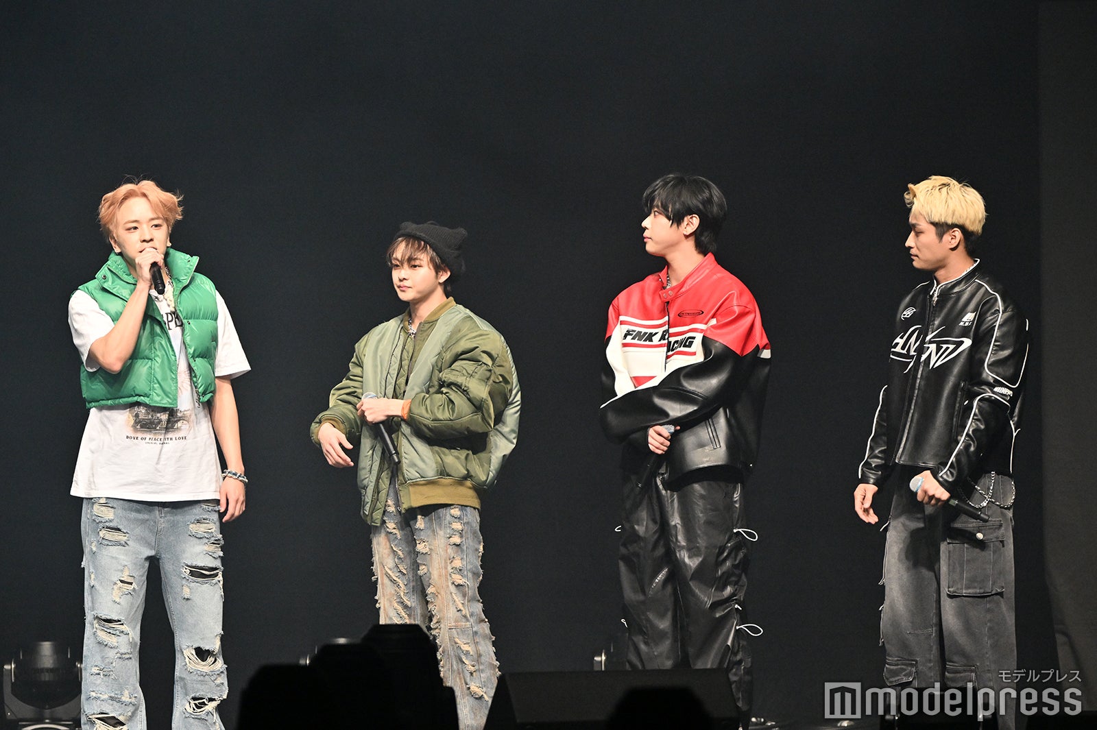 （C）モデルプレス