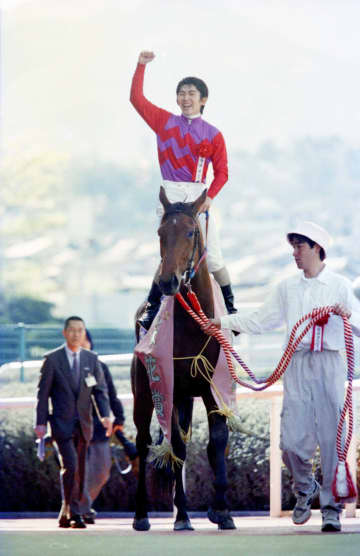 99年桜花賞馬プリモディーネ死す 30歳 老衰による起立不全 福永師が騎手時代に初めてのJRA・G1制覇を達成するなどファンに愛された一頭