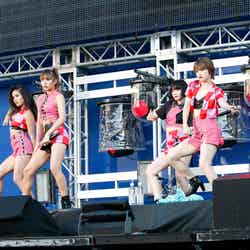 26日に出演したFAKY（左から）Anna、Akina、Mikako、Lil’ Fang(読み：リル ファング)（写真提供：avex）  