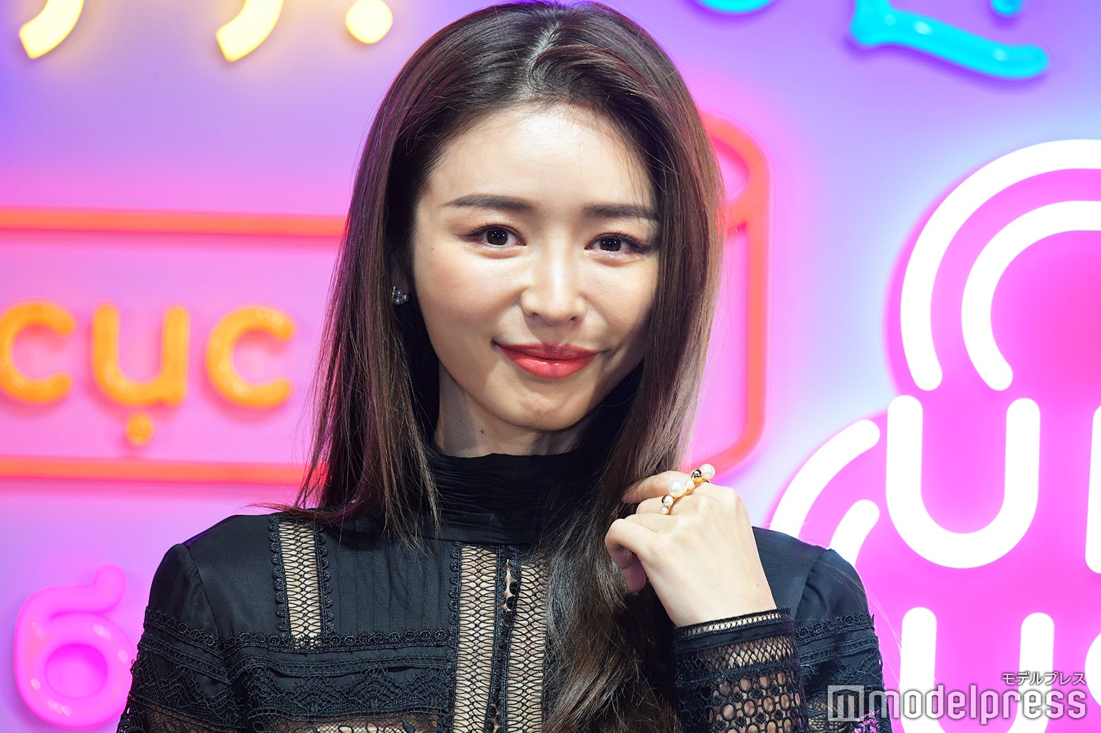 加治ひとみ（C）モデルプレス