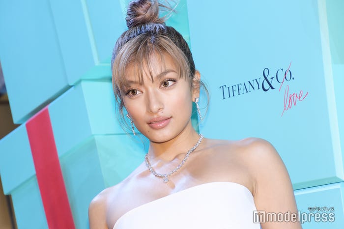 ローラ (C)モデルプレス