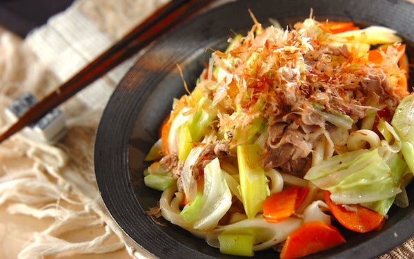 10分で作れる! ユズコショウ風味の焼きうどん